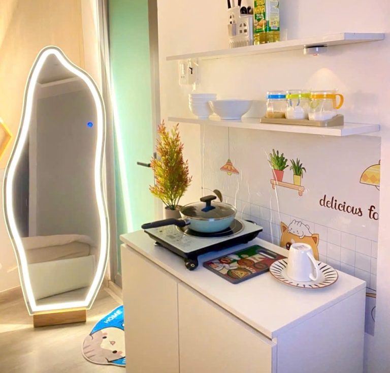 Sunny kitchen